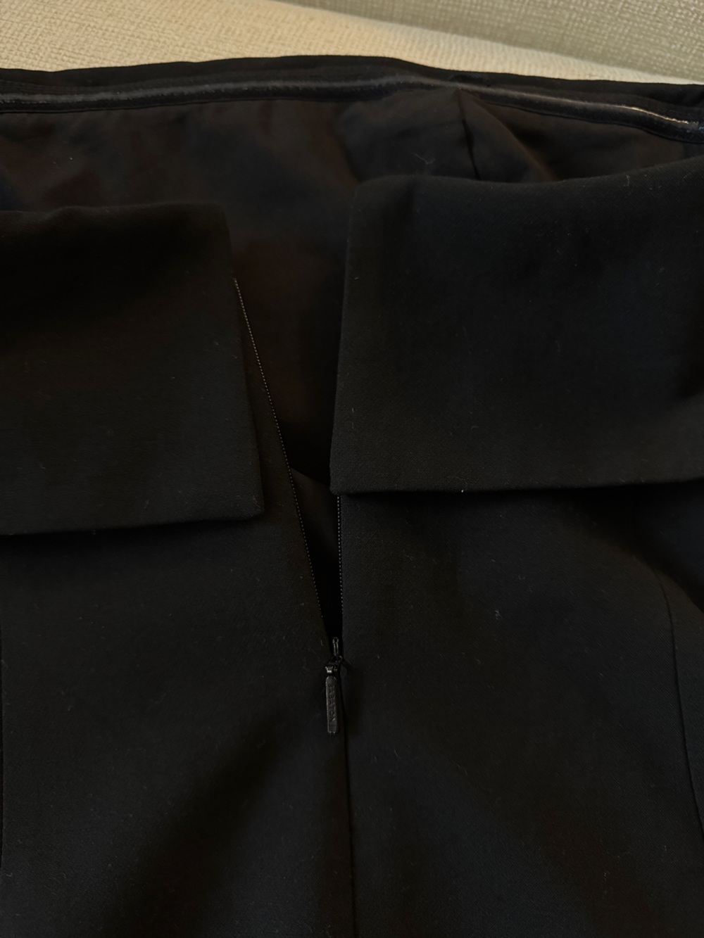 Babaton Black Element Tube Top size 4 - Picture 6 of 6